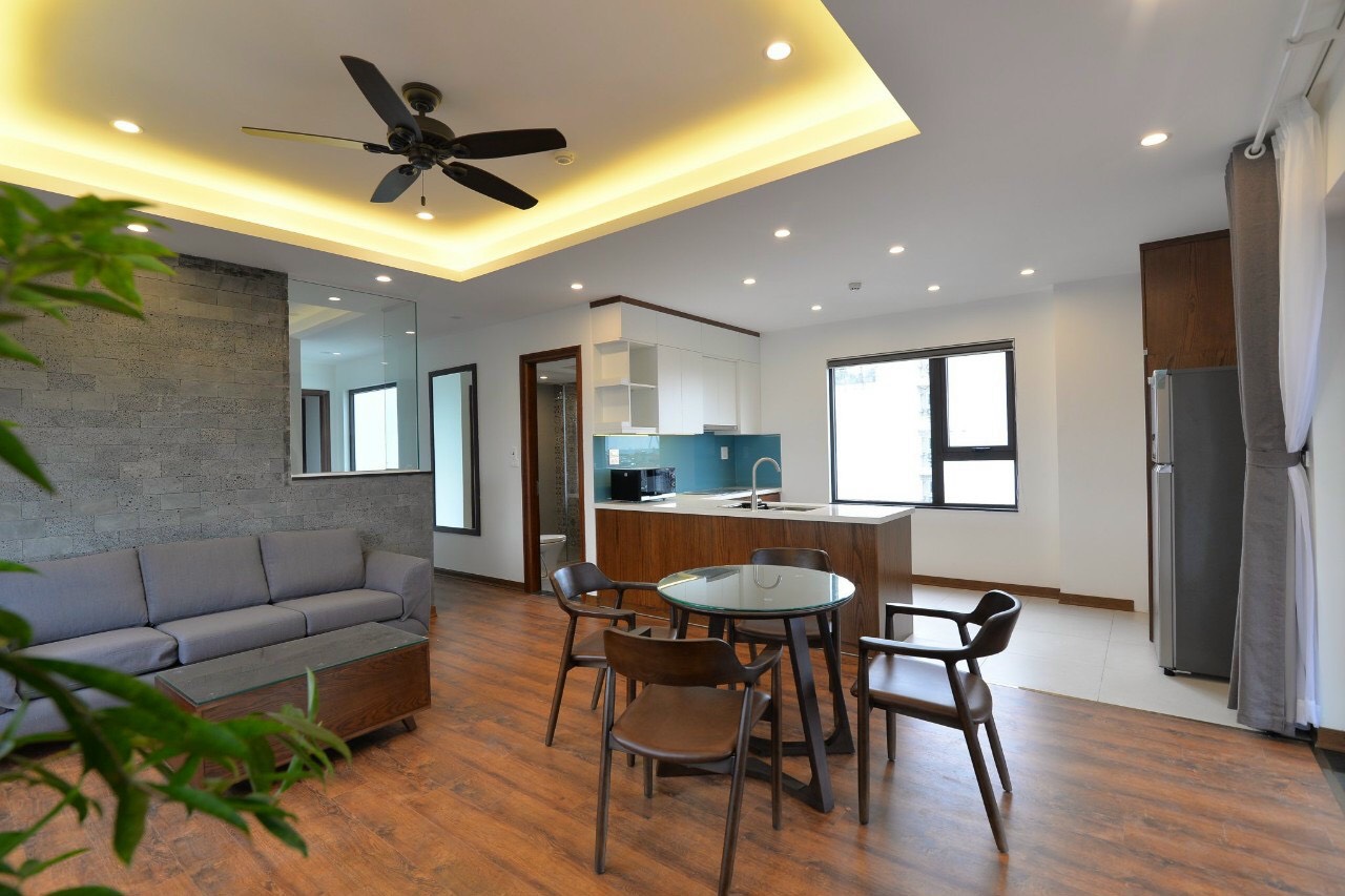 Chính chủ bán toà Apartment Luxury phố Trịnh Công Sơn, MT rộng 10m, 7 tầng. 6
