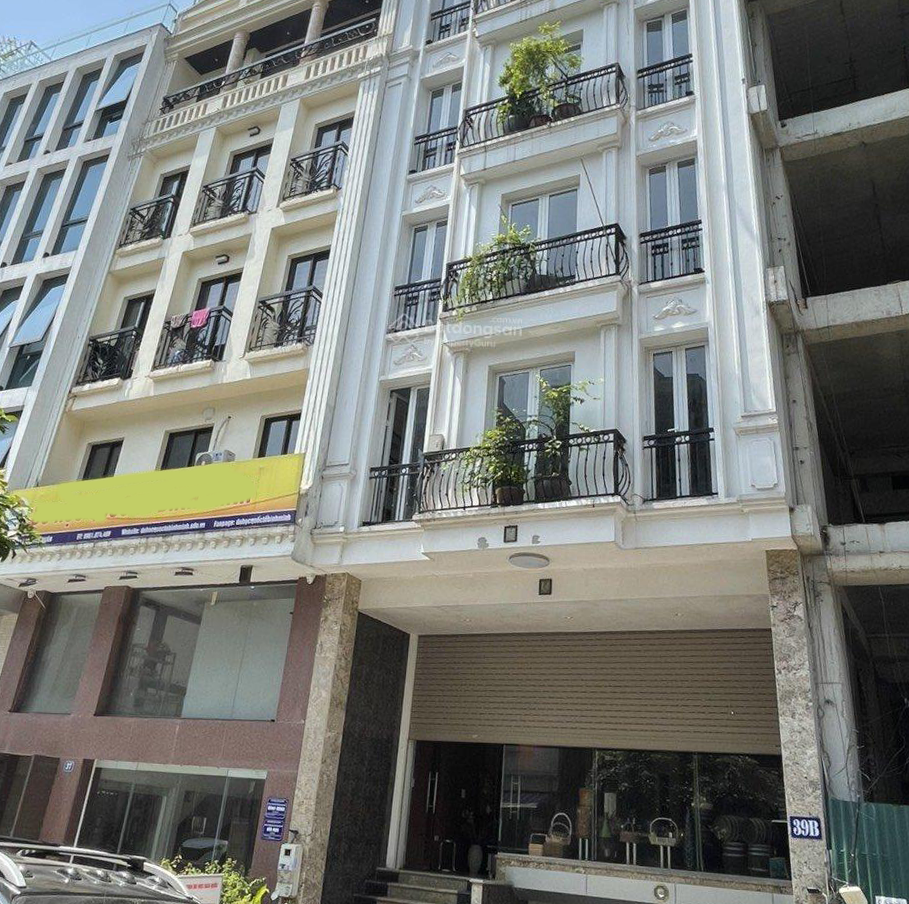 Cho thuê nhà riêng đường Võ Chí Công, Tây Hồ. DT 94m2, 6 tầng, 1 hầm