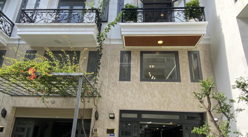 Bán nhà đất thổ cư Hồ Tây hướng Đông Bắc mặt tiền Tô Ngọc Vân view hồ thoáng xây 5 tầng