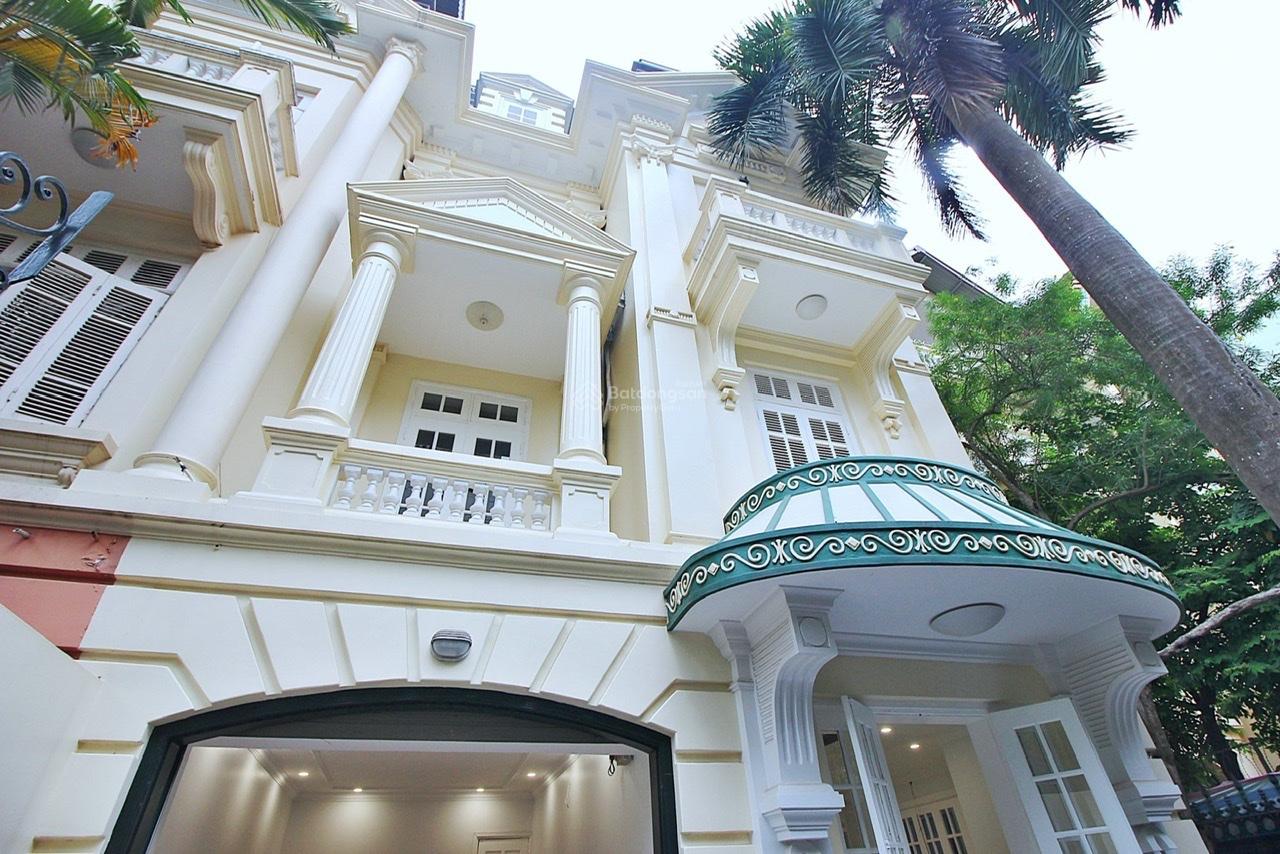 Chính chủ bán biệt thự Tô Ngọc Vân - DT: 150m2 sổ đỏ - Hướng Tây Nam ô tô tránh nhau, có sân rộng,